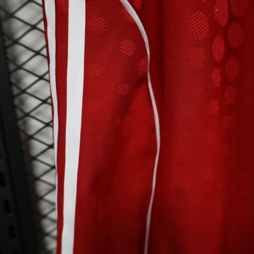 25-26 Liverpool Home Shorts, Player - Image 8